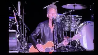 Lindsey Buckingham performs Never Going Back Again (Fleetwood Mac) - Los Angeles - October, 2023