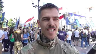 Акція протесту "Паспорт добровольцю!"