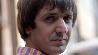 Here's Who Inherited Sonny Bono's Money After He Died