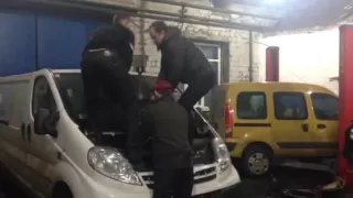 Снятие форсунок на Nissan Primastar (Renault Trafic, Opel Vivaro)