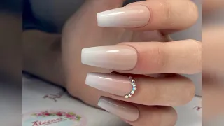 Easy ombre nails with make up sponge and painting gel