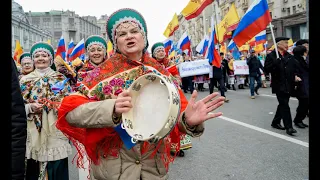 "ГКДЦ" ДЕНЬ НАРОДНОГО ЕДИНСТВА. ПОЕТ ВАЛЕРИЙ АЛЕШКОВ