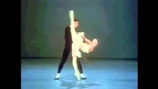 Allegra Kent and Conrad Ludlow in "Symphony in C"