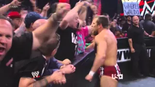 Daniel Bryan arguing with a fan (YES vs. NO)