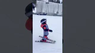 Taking my 3-year-old skiing for the first time was scary and fun 😅