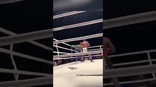 Floyd Mayweather DROPS Don Moore with a VICIOUS BODY SHOT