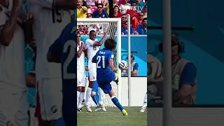 🇮🇹🎯 The anxiety of facing a Pirlo free-kick was real | #Shorts