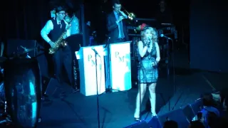 Creep -  haleyreinhart smashing it live with pmjofficial  Aussie tour 2015