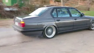 BMW 750il e32 with straight exhaust pipes and oem muffler sound