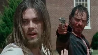 The Walking Dead 6x11 - Rick Kills A Hilltop Member [HD] - Knots Untie