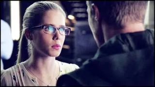 arms...[oliver/felicity]