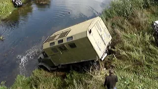 Russian Truck URAL 6x6 River Crossing Fail Funny Moment