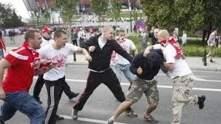 EURO 2012 - Польские фанаты напали на россиян