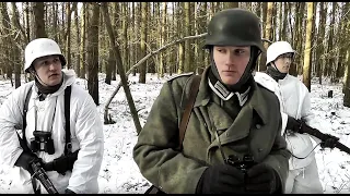 RED SNOW / RED SNOW (WWII Short Film)
