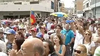 Sixth person dies in Venezuelan unrest