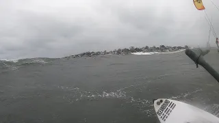 kitesurfing onshore 5ft waves at Nahant (lost my GoPro)