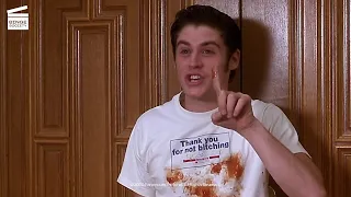 Scary movie : Ketchup! Comme celui que ma mère mettait dans les spaghetti (CLIP HD)