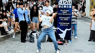 SUNDAY. GDM DANCE BUSKING. ONLOOKER SCHOOLGIRL. INCREDIBLE  IMPROMPTU SUPERB  BUSKING. HONGDAE.