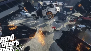 GTA 5 PC - Inanely Bad Drivers Traffic MOD (HUGE CAR CRASH!!)