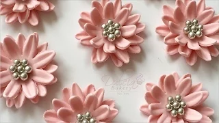 How To Make Daisies With Fondant