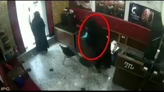 Two masked women stole 1.5 crores in Srinagar | Full CCTV footage