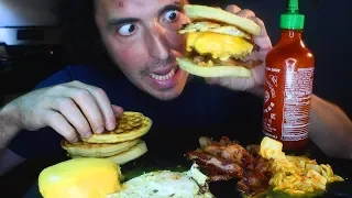 BIG WAFFLE BREAKFAST BURGERS * NO TALKING* ASMR 자막 字幕  ਉਪਸਿਰਲੇਖ | Nomnomsammieboy