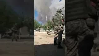 Взрыв внутри военный база в Арыс