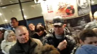 Очередь за билетами в цирк 22.11.14 часть 3