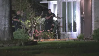 Breaking: 3 people found dead in an apparent murder-suicide in SW Houston, police say