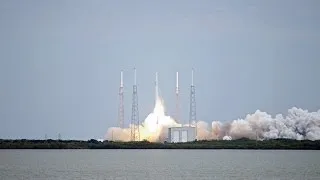 Первый запуск ракетоносителя Falcon 9, производства компании SpaseX. 04.06.2010.