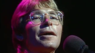 John Denver- Leaving on a Jet Plane (1981 Japan)