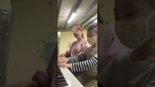小小鋼琴家