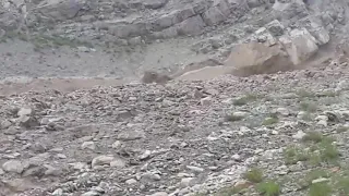 Himalayan Rock Fall. You must watch this