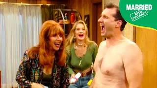Al Goes For Shoe Salesman Of The Year | Married With Children