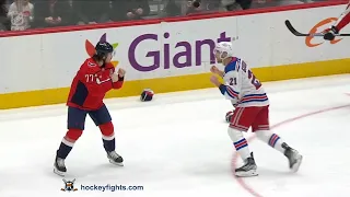 Barclay Goodrow vs T J  Oshie Feb 25, 2023