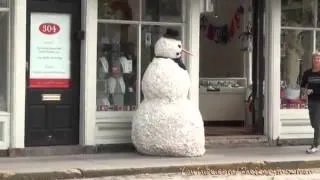 Funny video "Scary Snowman Halloween Scare Prank 2014