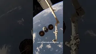 Sacando la basura en la Estación Espacial