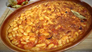 Grandma taught me how to make the best baked beans! recipe from the village!