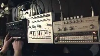 TR-606 and x0xb0x  -  "one" improvisation