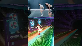 LE SSERAFIM - PERFECT NIGHT DANCE DASH BEAT SABER VR TikTok KPOP Songs Mixed Reality Quest 3