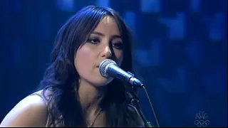 KT Tunstall Performs "Black Horse and the Cherry Tree" - 2/7/2006