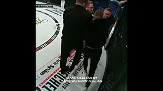 conor McGregor vs referee