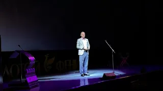 Андрей Межулис на открытии кинофестиваля "Золотой феникс"