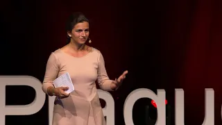 Pozvěte smrt do svého života | Kateřina Černá Grofová | TEDxPrague