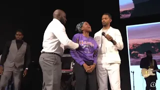 Woman CURSES 🤬 At Prophet Lovy During Church!!! 😳