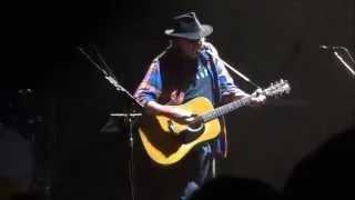 Neil Young - Old Man - ft. Promise of the Real - 10/14/2015  Forum, Inglewood, CA.