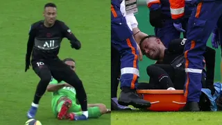 Neymar se lesionó el tobillo izquierdo