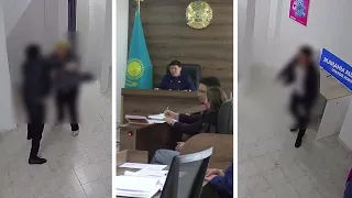 Изрезал девушку ножом: суд в Талдыкоргане вынес приговор ее возлюбленному