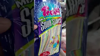 🌈😱 Trolli Mix Sour Strips 🌈🍫 A must try 🤤🤤 #shorts