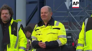 Scholz opens LNG terminal at Baltic Sea port